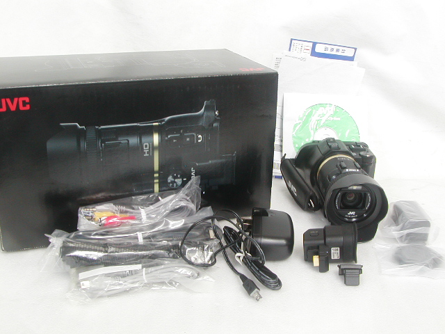 JVCビデオカメラ　GC-YJ40 Amazon | JVC ハイビジョン メモリームービー GC-P100量販店
